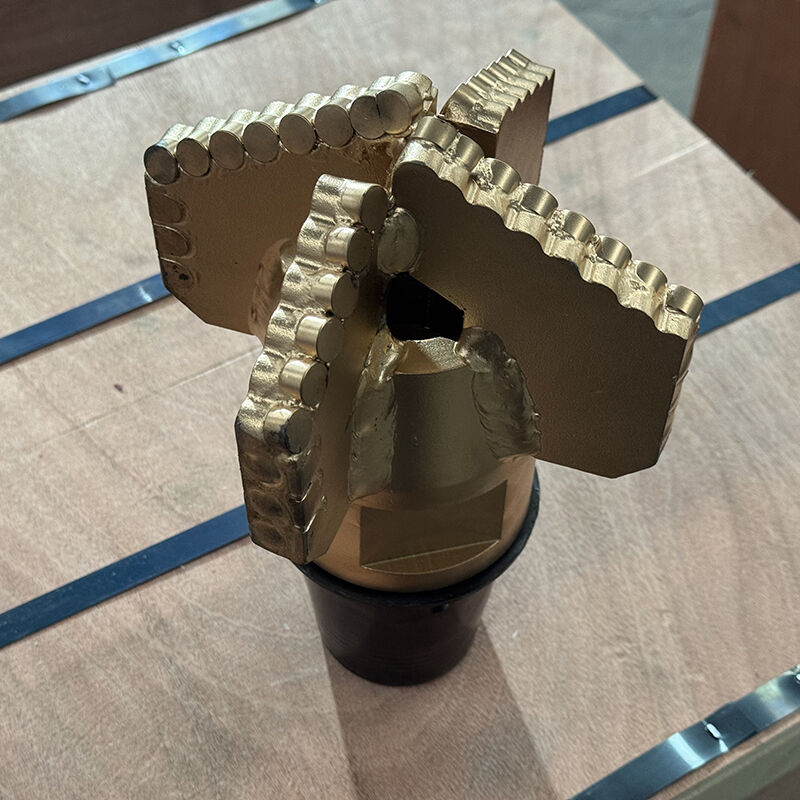 PDC Drag Bit ใช้ในการสํารวจทางธรณีศาสตร์ เหมาะสําหรับหินแข็งอ่อนถึงกลาง